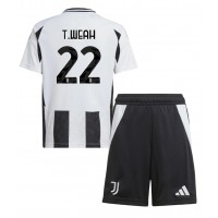 Echipament fotbal Juventus Timothy Weah #22 Tricou Acasa 2024-25 pentru copii maneca scurta (+ Pantaloni scurti)